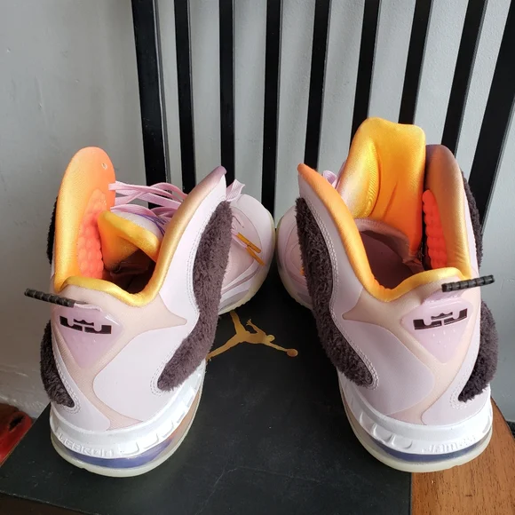 NEW Nike men's 9.5 LeBron 9 IX King of LA sneakers shoes pink furry DJ3908-600 - Picture 5 of 8
